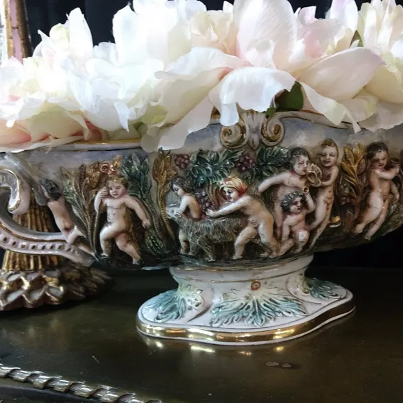 Gran Jardinera CAPODIMONTE Querubines