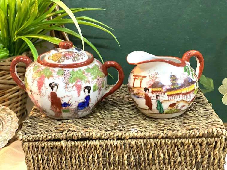 LECHERA PORCELANA "JAPAN"