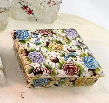 ALHAJERO PORCELANA CON FLORES COLORES - APF