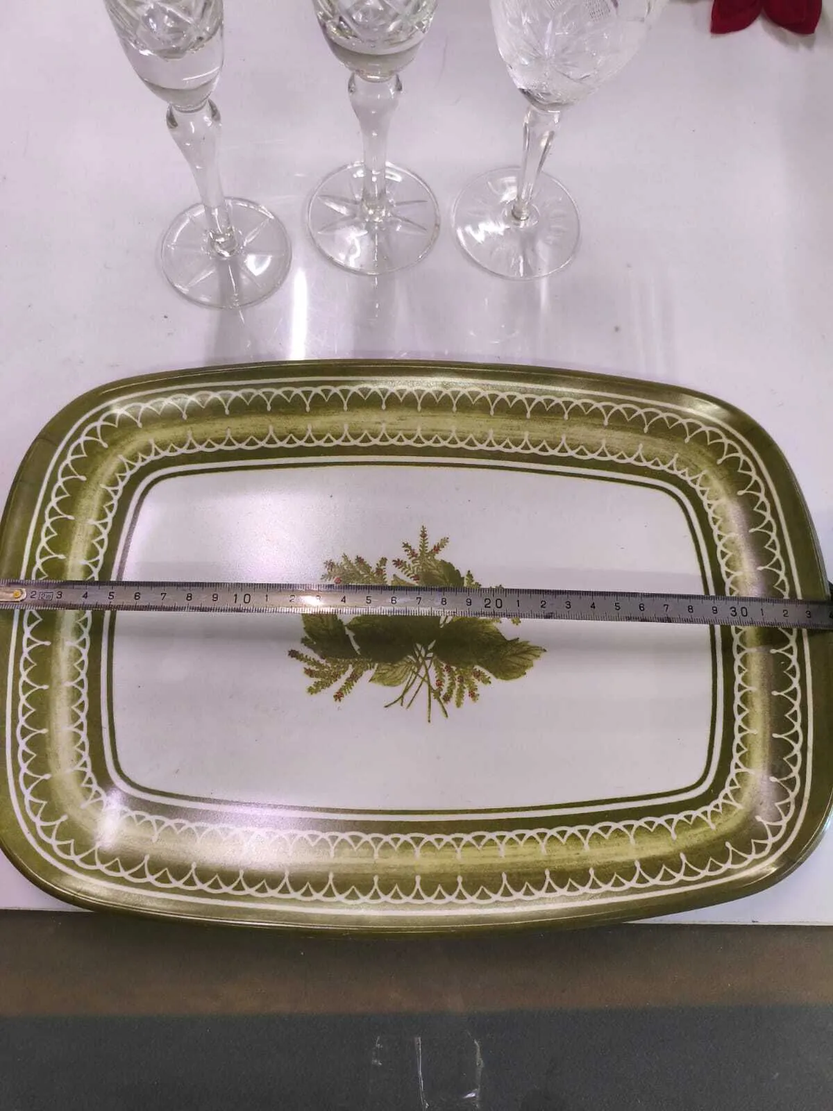 BANDEJA VERDE   VINTAGE  RECTAGUNLAR 34 X 24 CM 