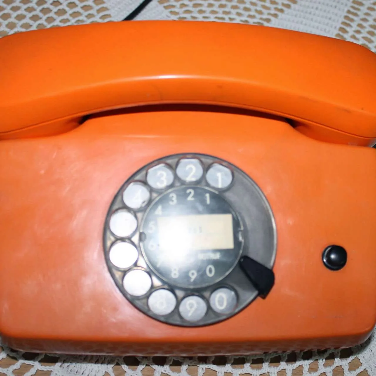TELEFONO NARANJA VINTAGE