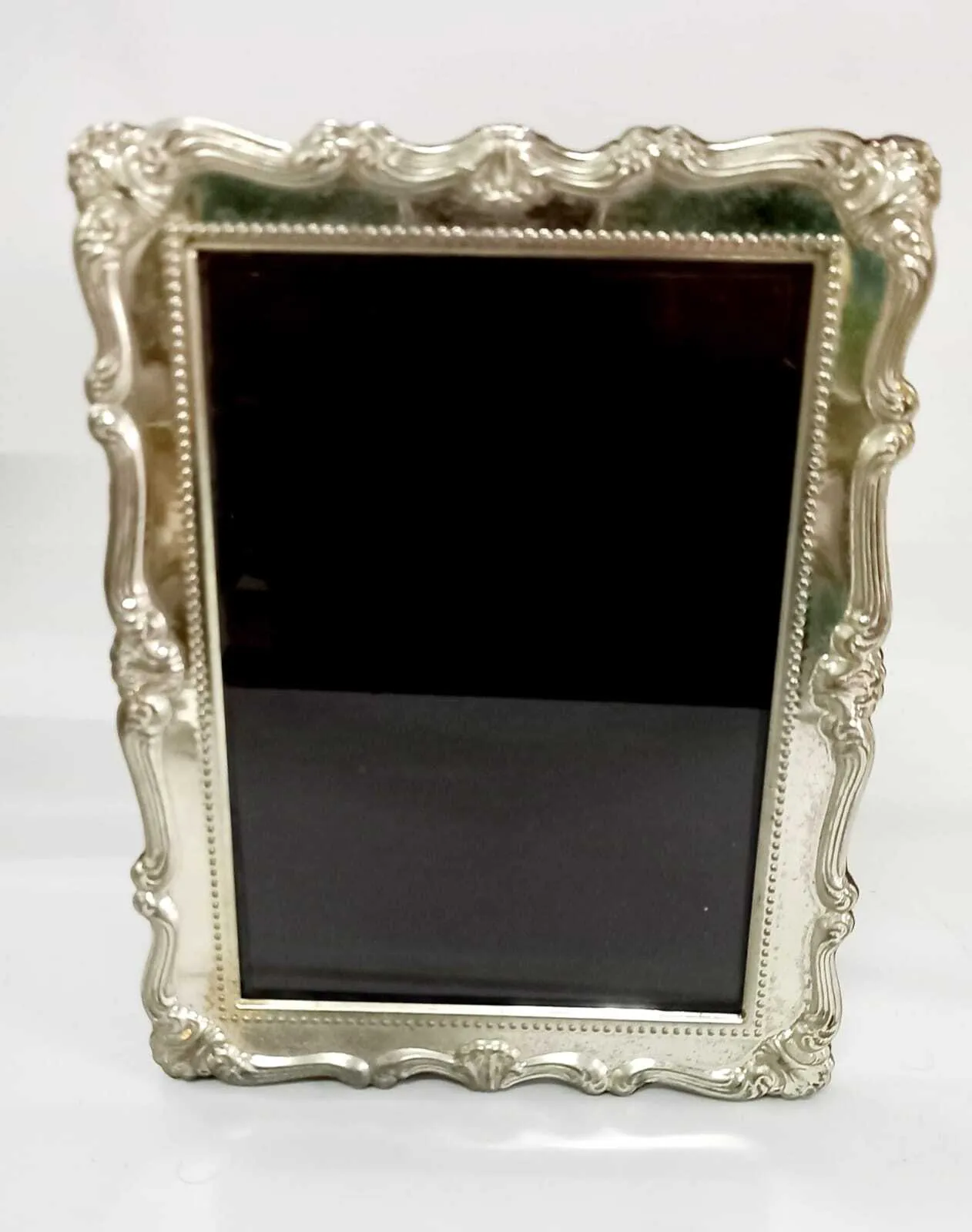 PORTA RETRATO  PLATEADO ONDAS  12 X 17 CM  INT