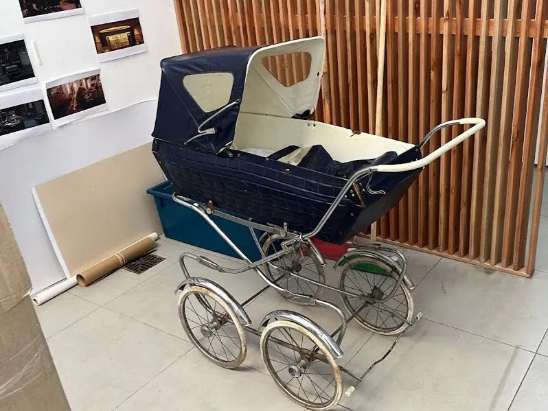 COCHECITO  BEBE VINTAGE AZUL - 105 x 40 x 120  cm