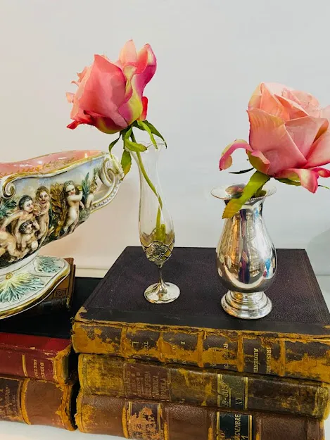 VIOLETERO CRISTAL CON BASE DE DE PLATA   VP 01 18  cm alt.