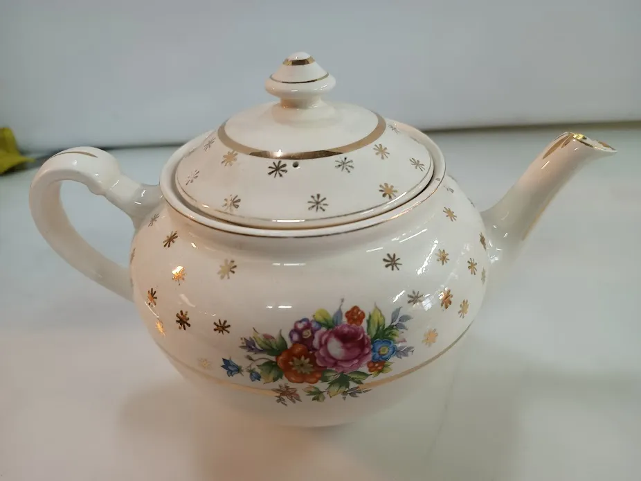 TETERA ANTIGUA LOZALIT "ESTRELLAS"