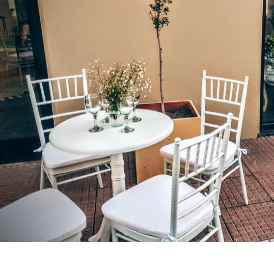 SILLAS TIFFANY BLANCA