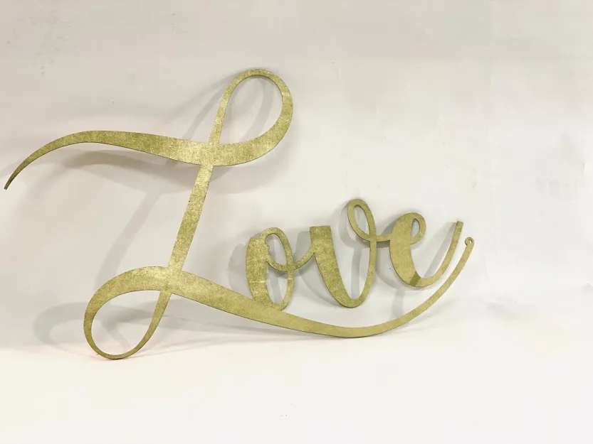 PALABRA  LOVE CURSIVA ORO GRANDE  70 X 50 cm- 2 PARTES