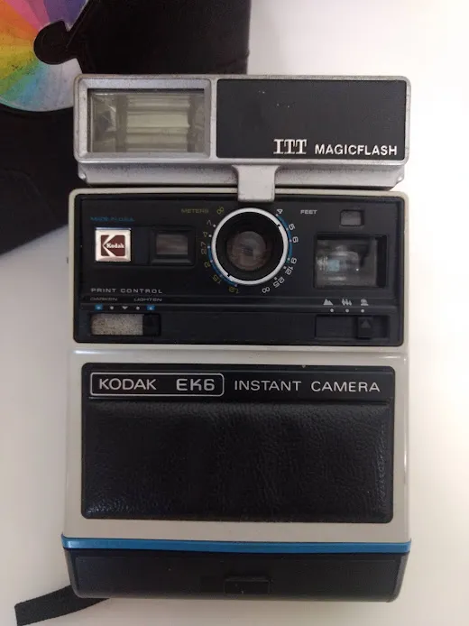CAMARA KODAK INSTAMATIC