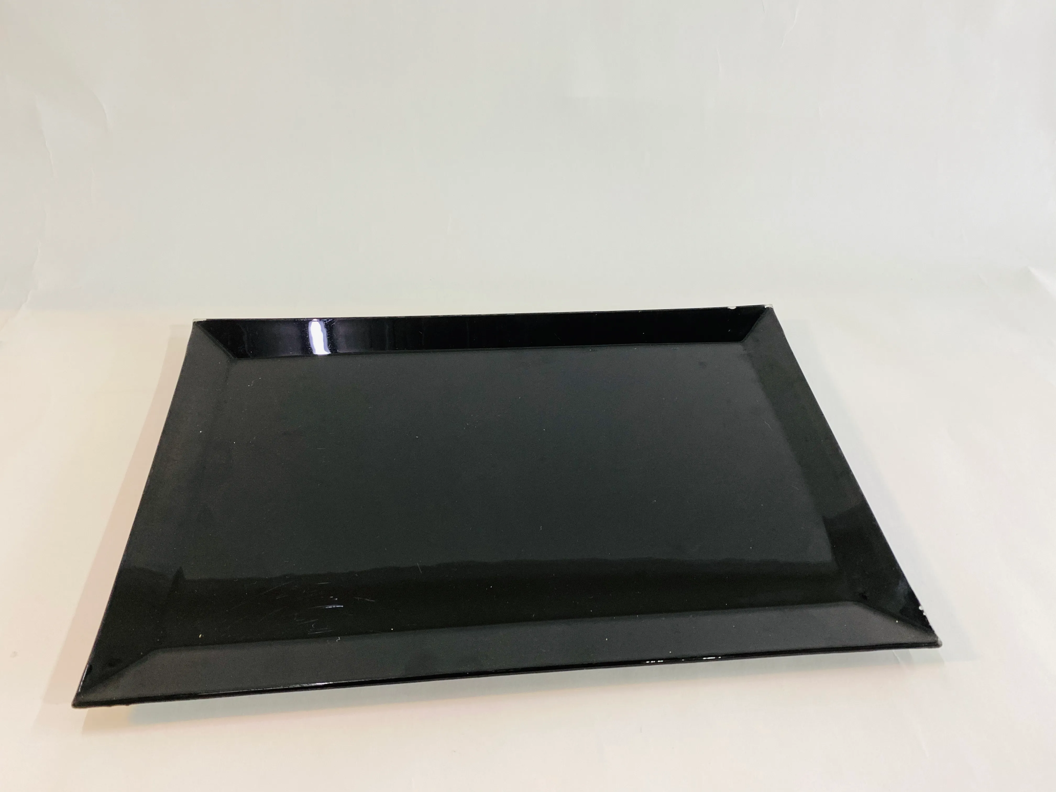 BANDEJA VITREA NEGRA 35 x 21 (SN003)