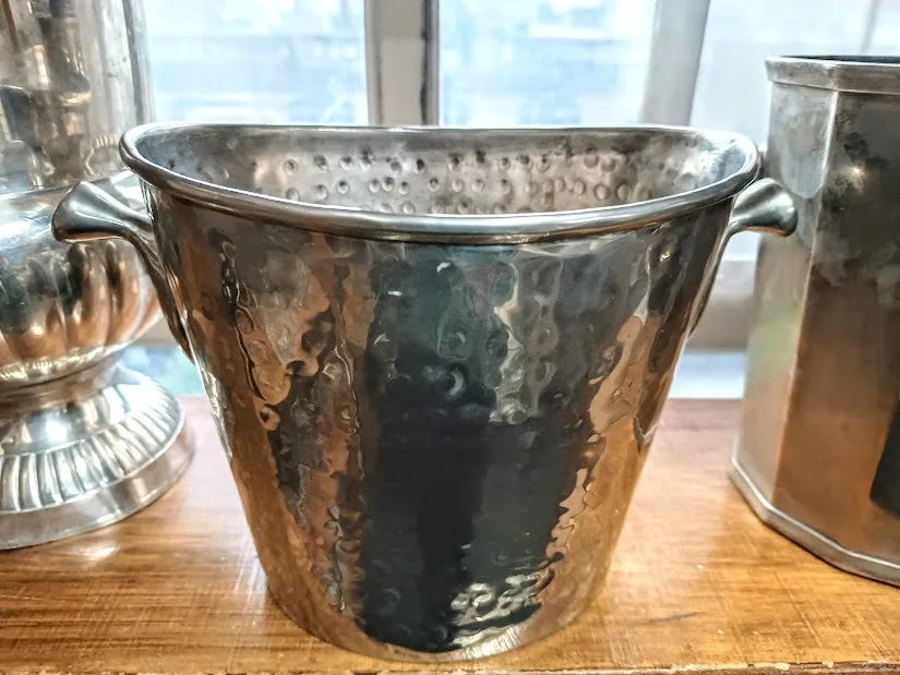 FRAPERA METAL "MARTELE" DIAM. 20 X 16  CM ALT.