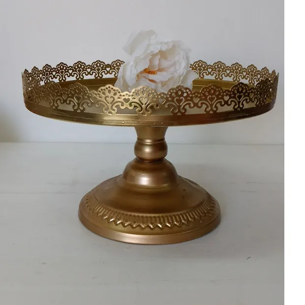 PIE DE  TORTA ORO  REDONDA  PUNTILLA  diam 30 x 20 CM  (CO024)