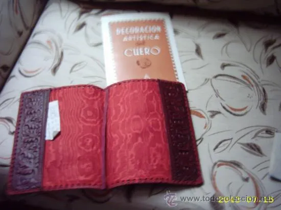 LIBRO ESCRIBANIA DE CUERO