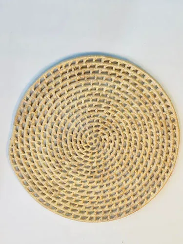 PLATOS DE SITIO YUTE PALMA FINO. 35 CM