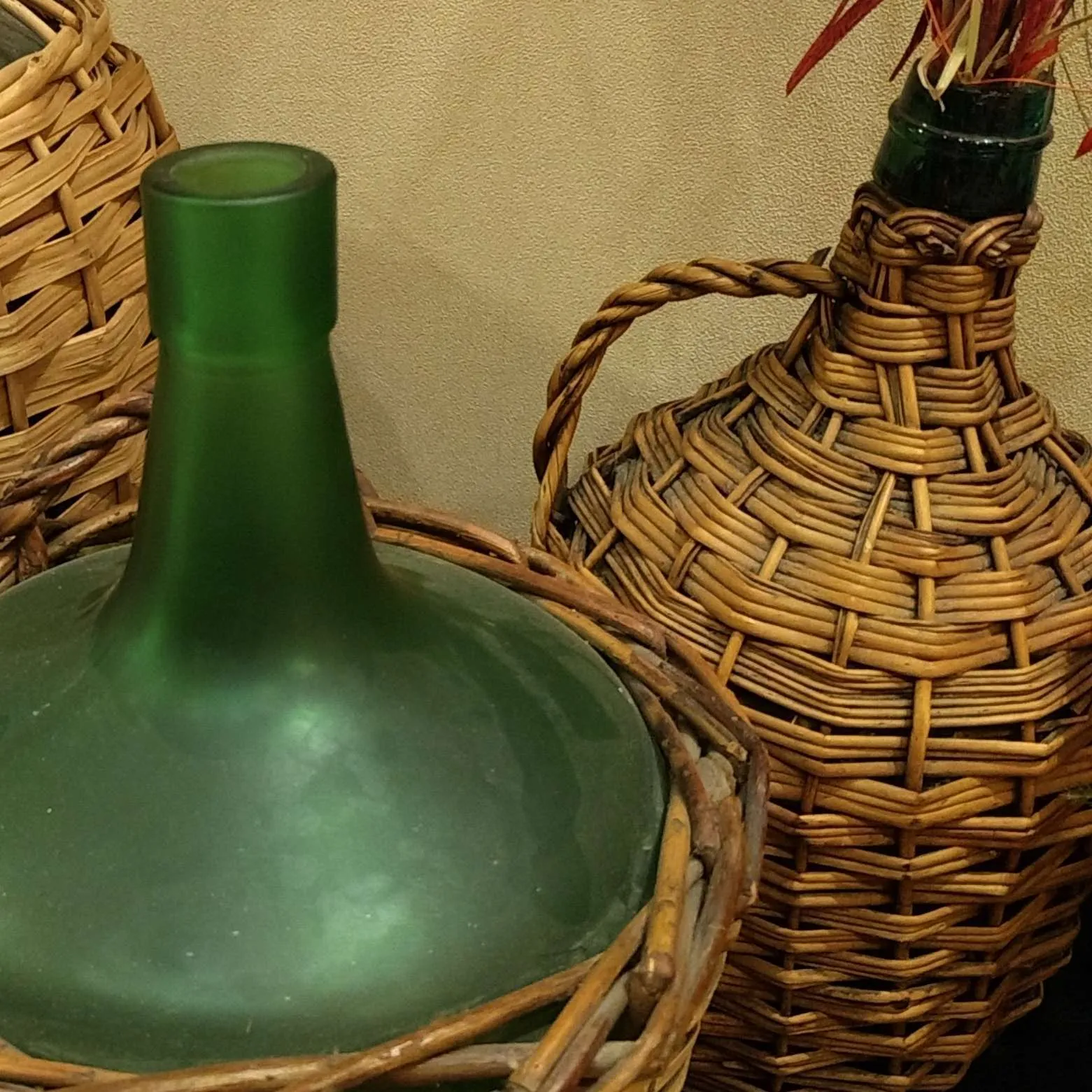 DAMAJUANA  MEDIANA CON MIMBRE 03 , Ato  42 cm 