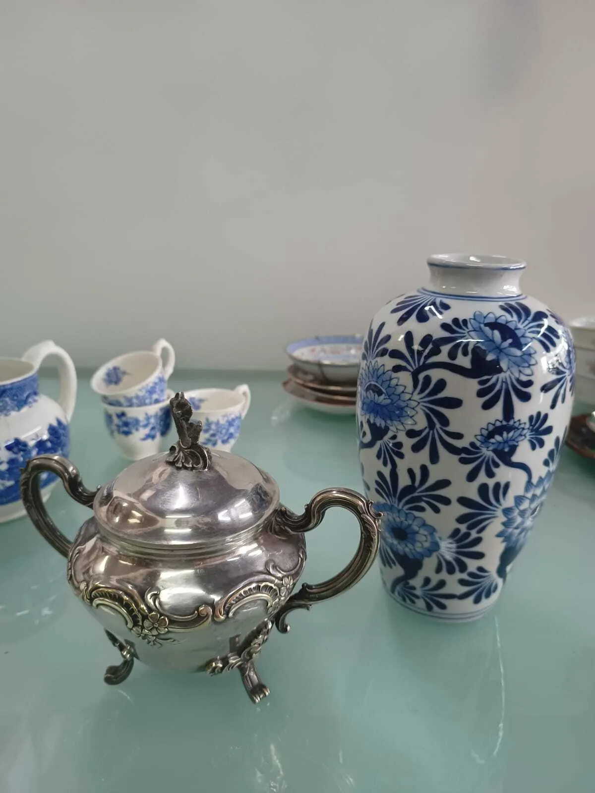 FLORERO AZUL Diam 5 cm Alto 21 cm