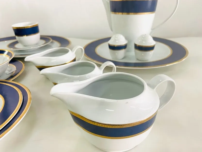 LECHERA AZUL Y ORO GURAL 