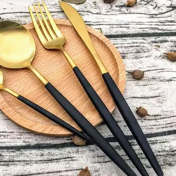 CUCHILLO PRINCIPAL NEGRO Y ORO