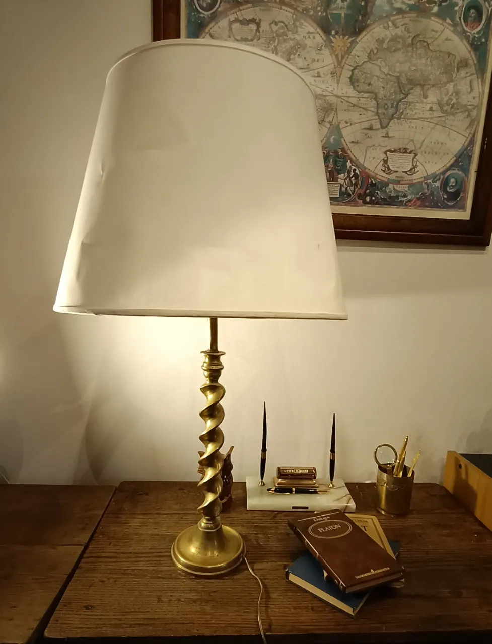 LAMPARA DE MESA "BRONCE TORNEADO "  "LBT"