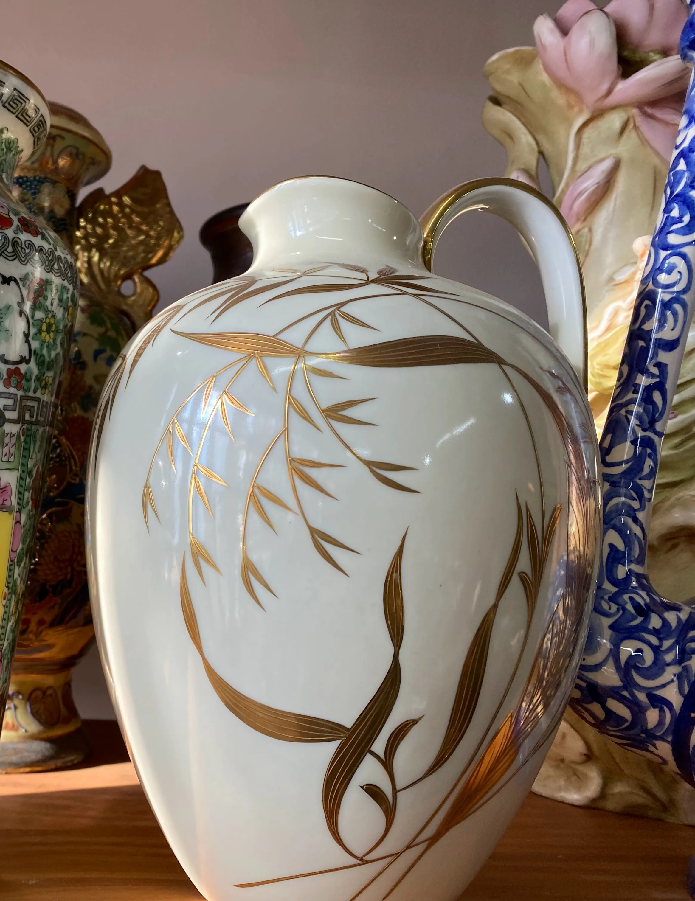 JARRON  BAVARIA HOJAS DORADAS (JB01) Alt.28 Diam. 18cm