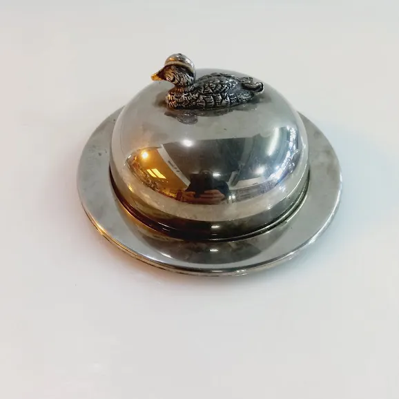 DULCERA PLATA Y CRISTAL CON PATITO   DP 01 diam 13.5 cm