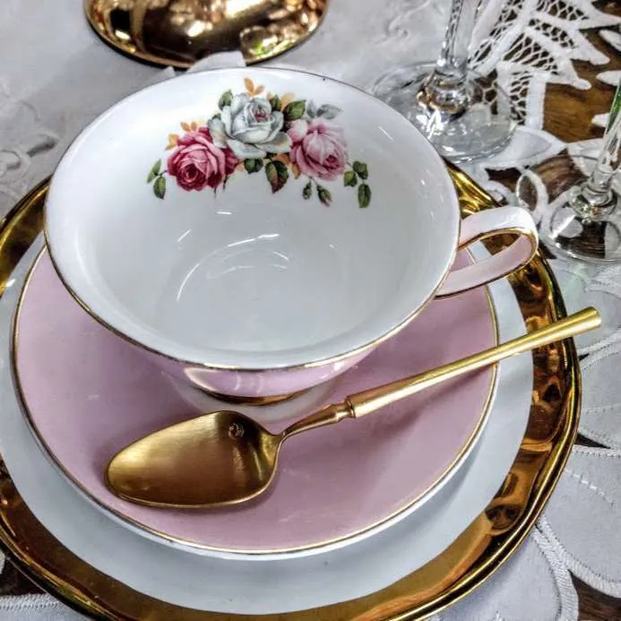  CUCHARITA DE TE  ORO PREMIUM