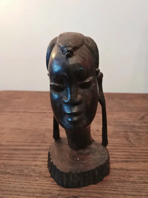 ESCULTURA EBANO MUJER AFRICANA 