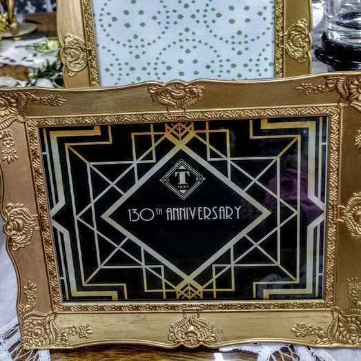 Porta retrato oro real 10 x 15 cm