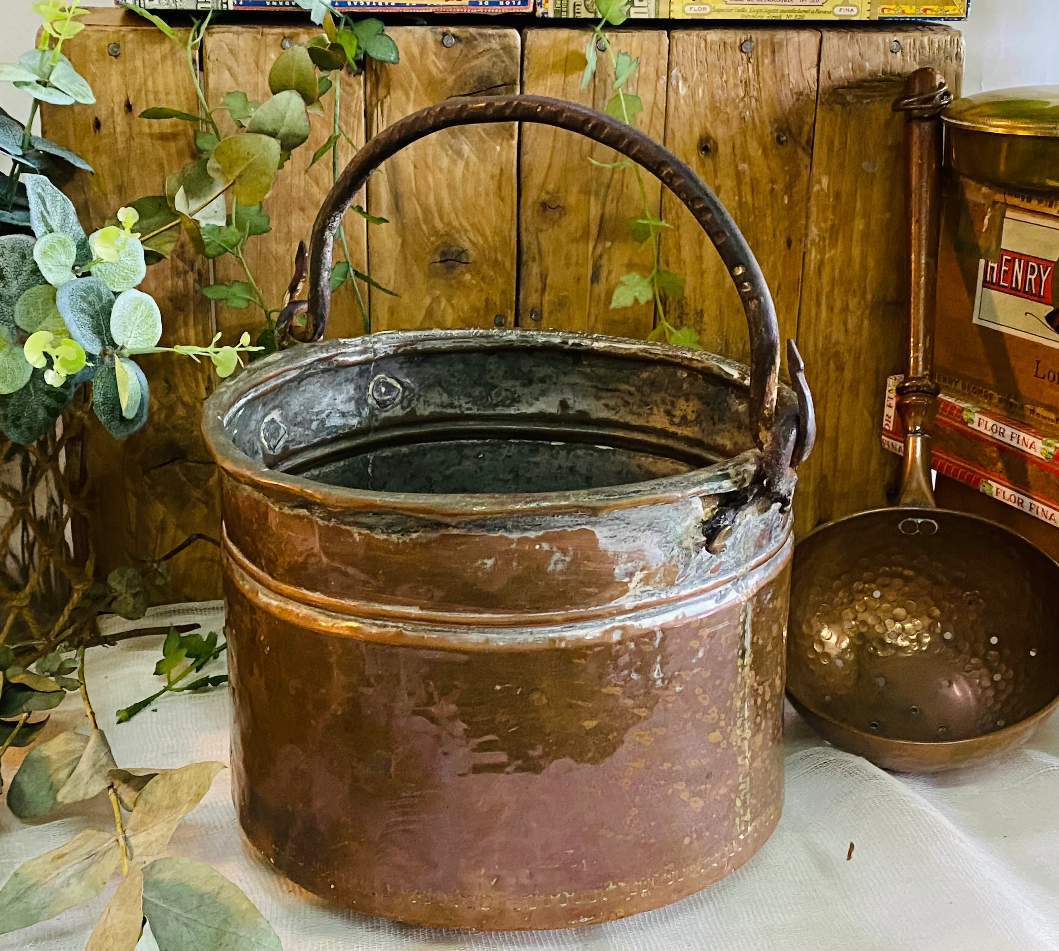 GRAN  OLLA COBRE  24 X 16 ALTO  COB 01