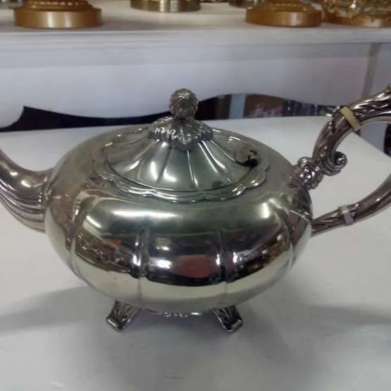 TETERA DE PLATA ANTIQUE ALADIN 
