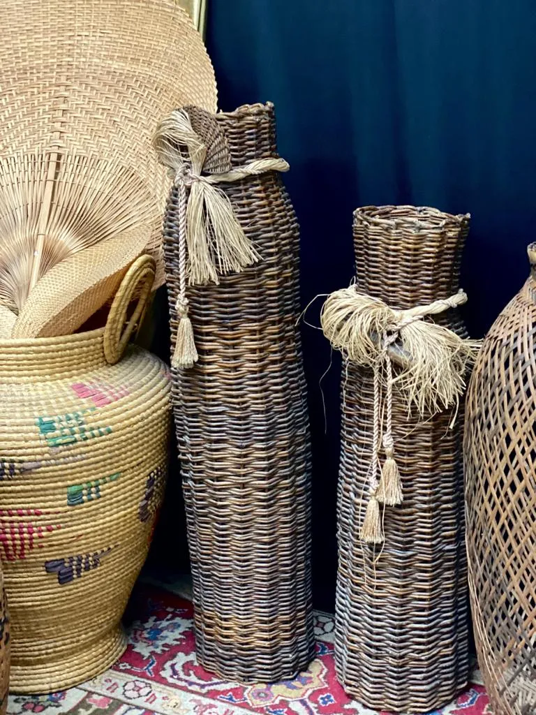 CANASTO  TUBULAR  MIMBRE OSCURO  ALT. 0.65/ 0.70 "CAN 04"