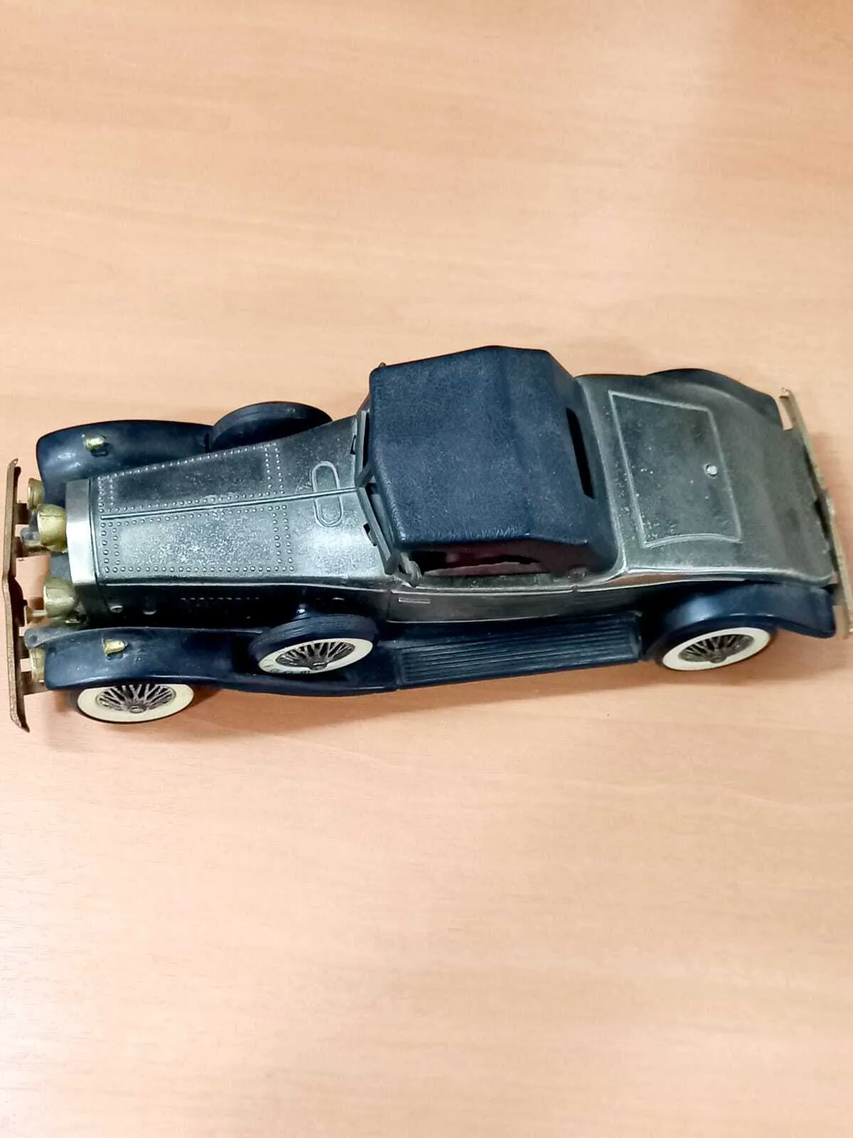 AUTITO ROLLS ROYCE  NEGRO  25 X  9 X 6 CM