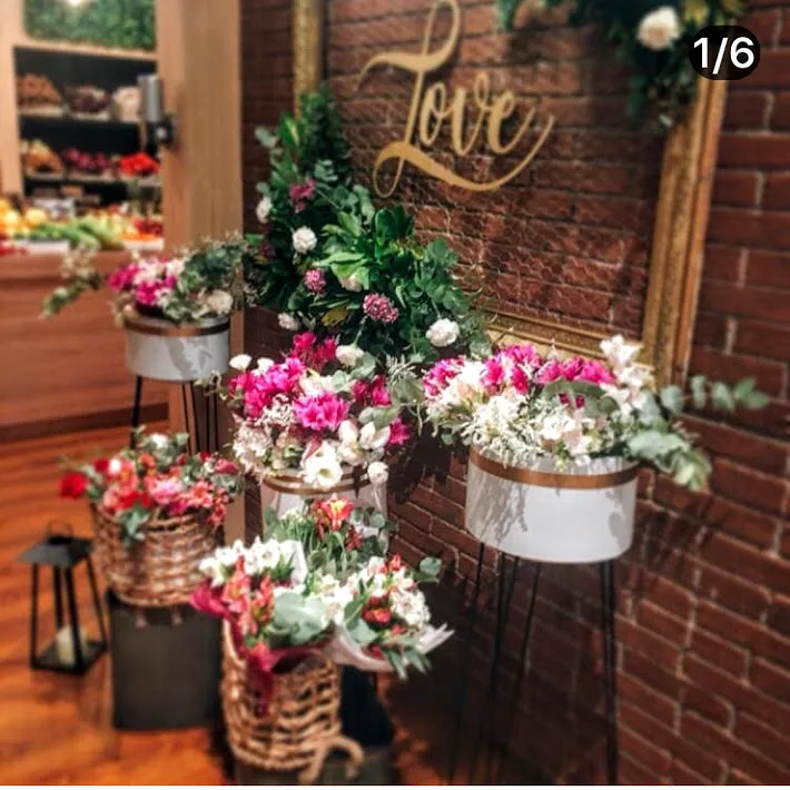   Marco antique Oro con enrejado XL . 1,30 x 0,98 Interno: 1.15 x0,80