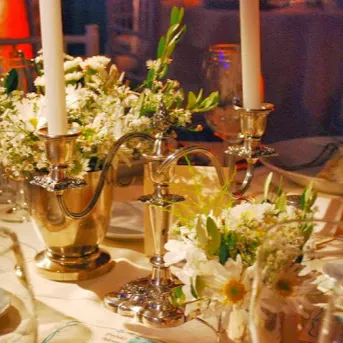 CANDELABRO 2 VELAS  PLATA SHEFFIELD  Mix &Mach : Medida: 16cm , 20cm.