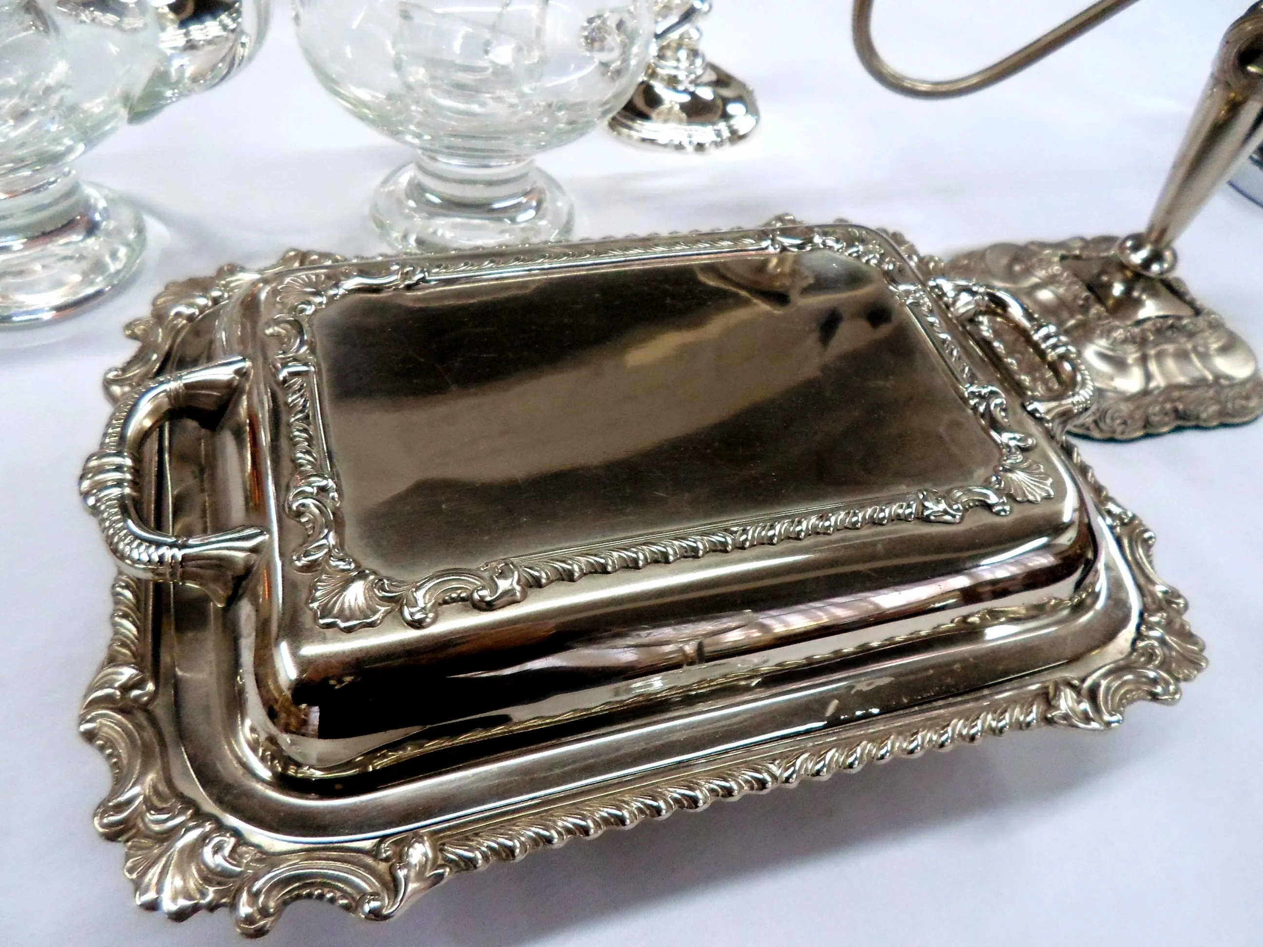 GUISERA PLATA RECTANGULAR CON TAPA GPR 01 (28 X 20)