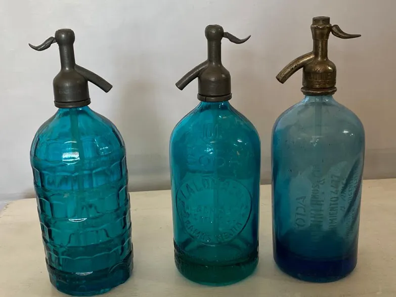 SIFONES  ANTIGUOS  AZULES 