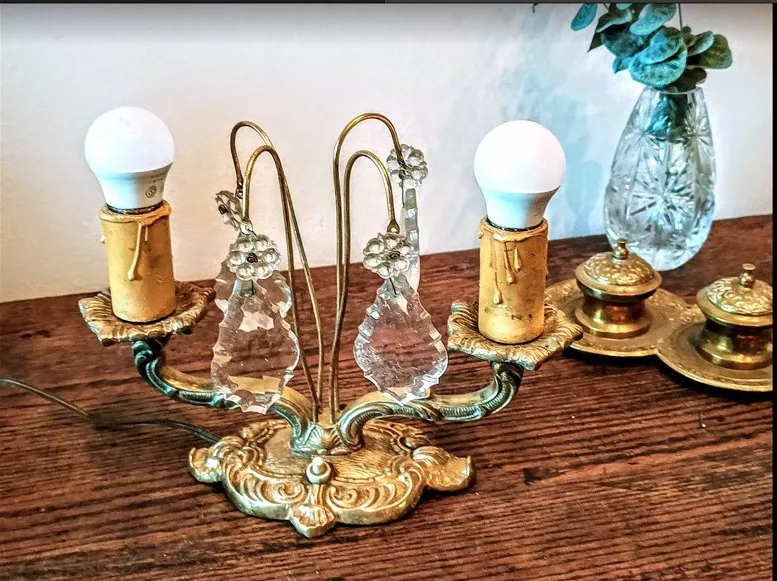 VELADOR DE BRONCE CON 2 LUCES  Y CAIRELES "VB2"