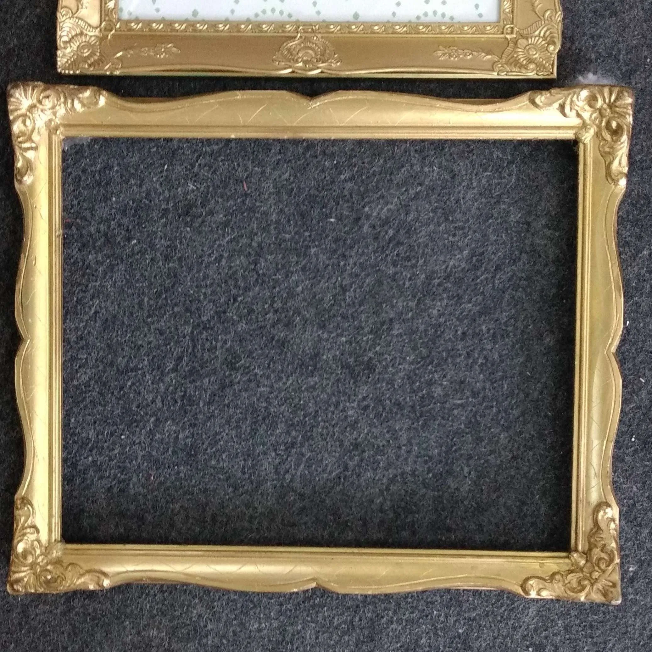 MARCO ORO   "8"   30 X 24