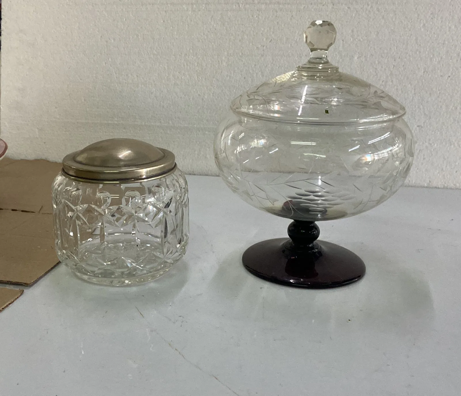  CARAMELERA DE CRISTAL CON TAPA DE PLATA ANTIQUE "CCATP"