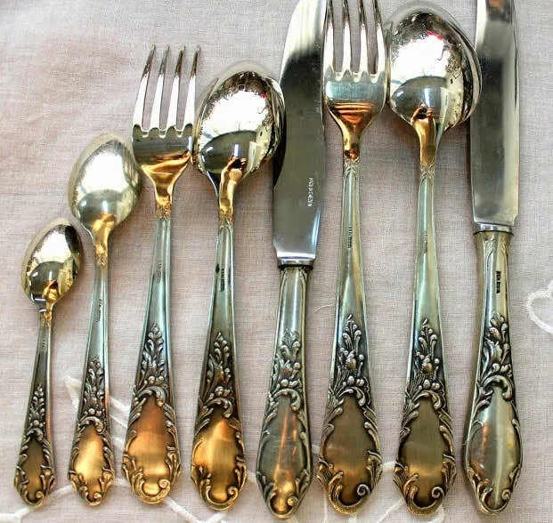 CUBIERTOS  PLATA  ANTIQUES  X 5  PIEZAS 