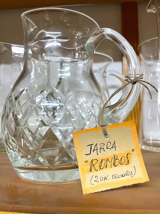 JARRA DE CRISTAL TALLADO "ROMBOS "