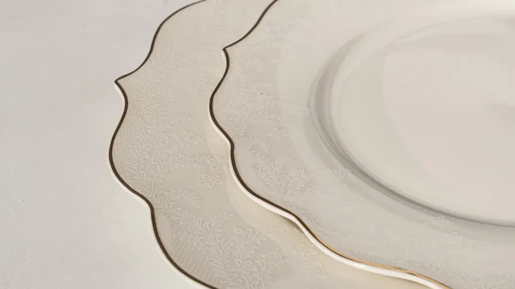 PLATO DE ENTRADA PORCELANA ONDAS "JAZMIN"