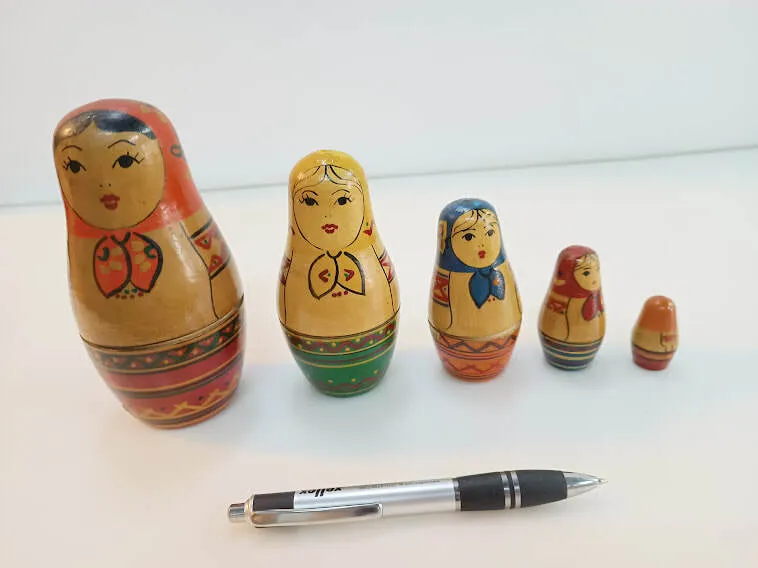 JUEGO DE MAMUSHKA COLOR X 5 PZAS,