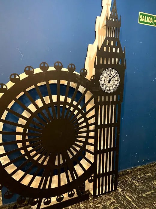 LONDON  EYE  + BIG BEN  2,30 mts x 1,50 mts