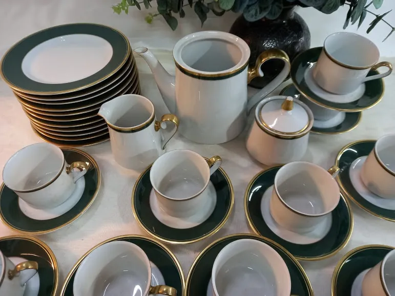  TAZAS DE TE  VERDE y ORO  TSUJI  