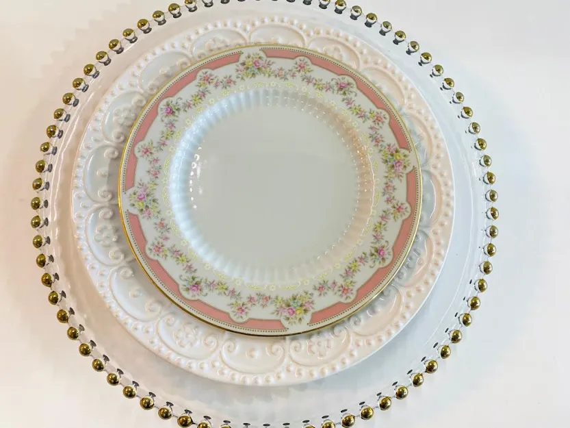  PLATO ENTRADA  TSUJI  BORDE  FLORES ROSA   - 20 CM