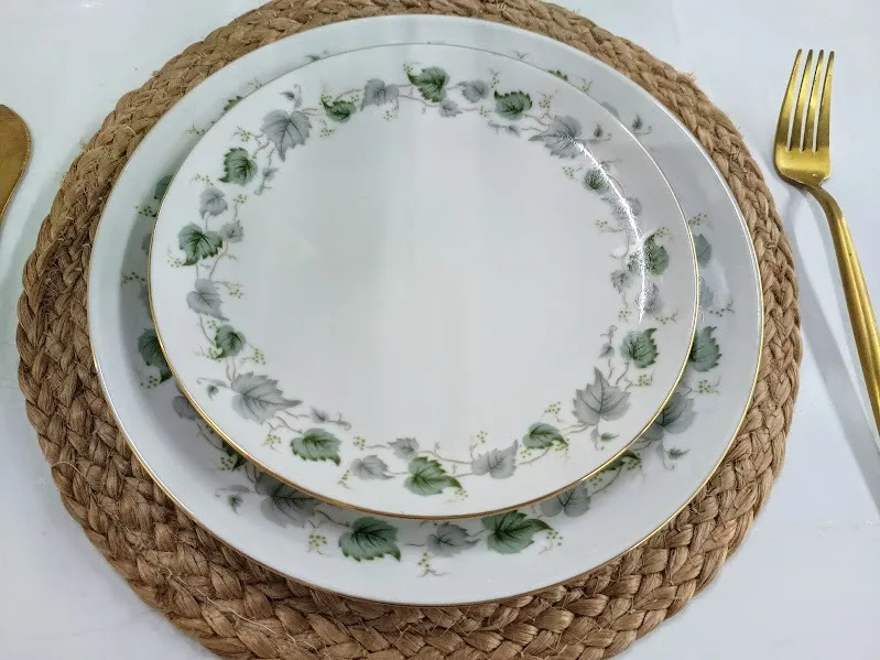 PLATO ENTRADA TSUJI "HOJAS VERDES" - 19 CM