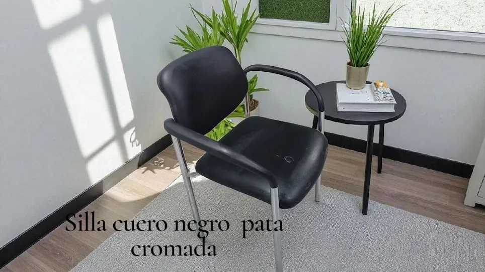 SILLON DE ESCRITORIO NEGRO PATA CROMADA