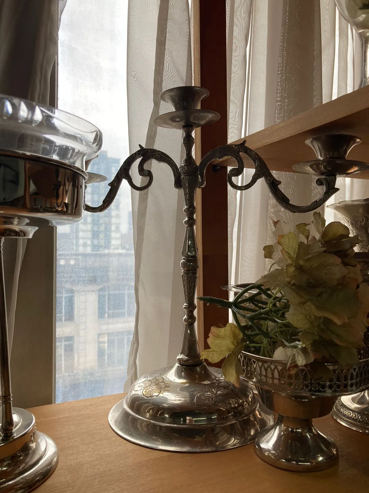 CANDELABRO COLONIAL 3 VELAS A.V