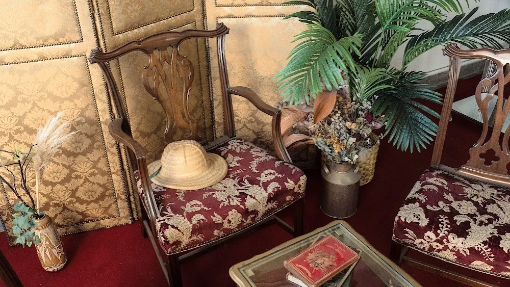 SILLON DE SALA ESTILO INGLES "ELIZABETH" TAPIZADO BROCATTO