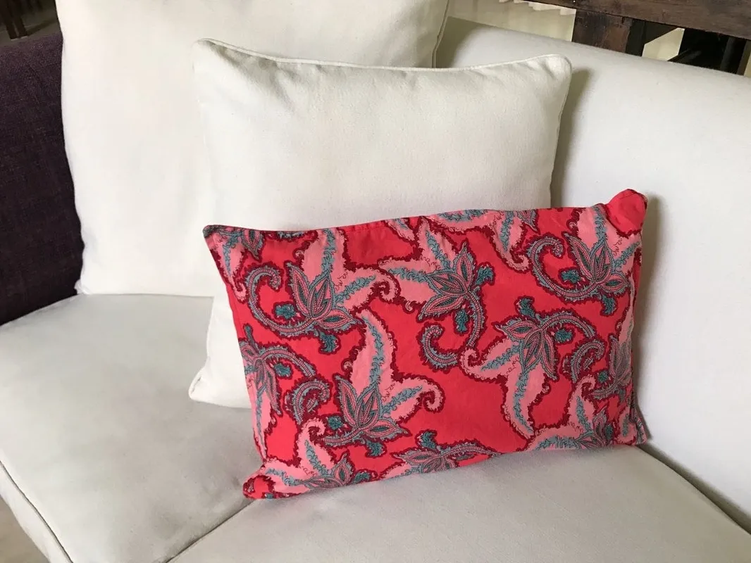 ALMOHADON CORAL ESTAMPADO 50X30 (ACE)